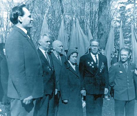 Закладка памятника студентам и сотрудникам университета, отдавшим жизнь за Родину на полях сражений Великой Отечественной войны, 8 мая 1966 г.