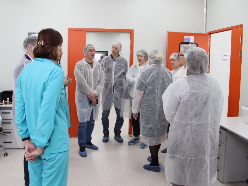 Participants of Presidential Program Visit Leading Tomsk Enterprises