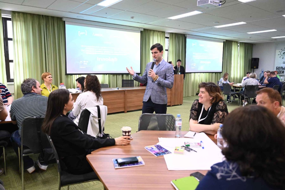 InnoLab, a program aimed at professional development of universities of Siberian Federal District, took place at TSU Institite of Economics and Management
