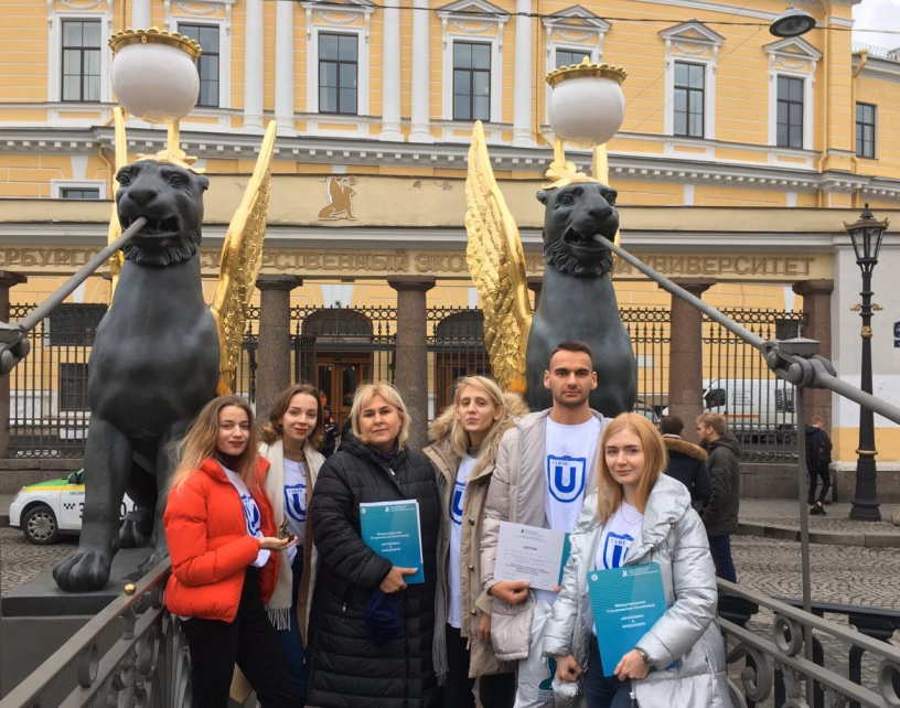 Студенты ИЭМ заняли призовые места на олимпиаде «Экономика и Менеджмент» в Петербурге