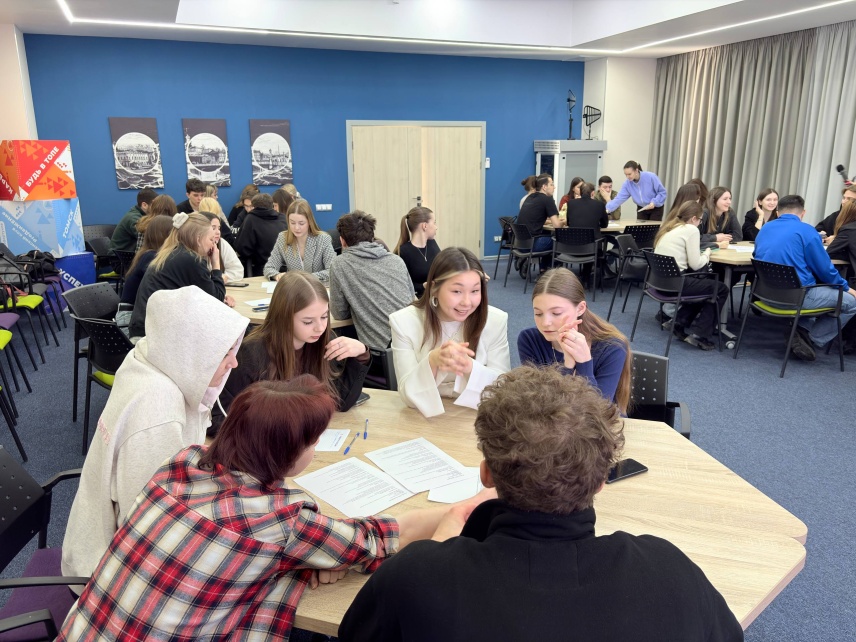 Бакалавры ИЭМ проектируют свое будущее в кадровом центре «Работа России»