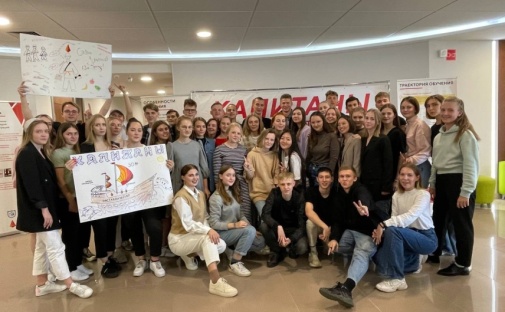 A senior year student has won a grant of Rosmolodezh and is going to put into action a project for student’s entrepreneurial skills development 