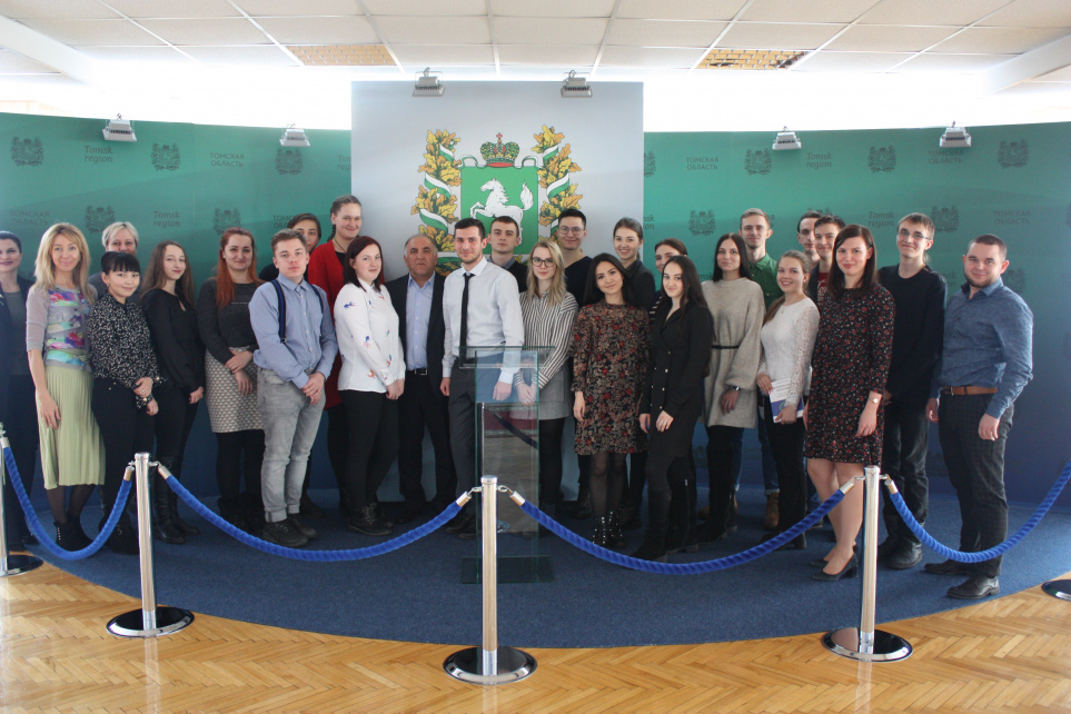 Студенты ИЭМ встретились с руководителем Томского облизбиркома