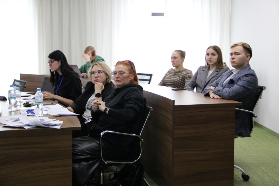 Эксперты рассказали в ИЭМ о вкладе университетов в устойчивое развитие