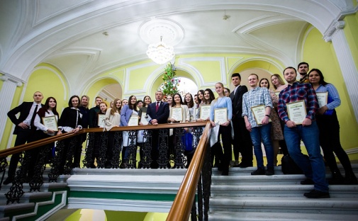 До 3 декабря студенты ТГУ с опытом волонтерства могут подать заявки на стипендию Ларисы Гринкевич