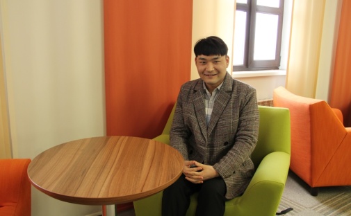 IEM PhD student from China spoke about the relationship between ESG and attractiveness of companies for investors at the Yasin Conference at HSE University